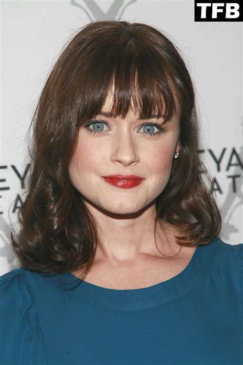 alexis bledel nuda|Alexis Bledel: What happened to her and what is she doing now ...